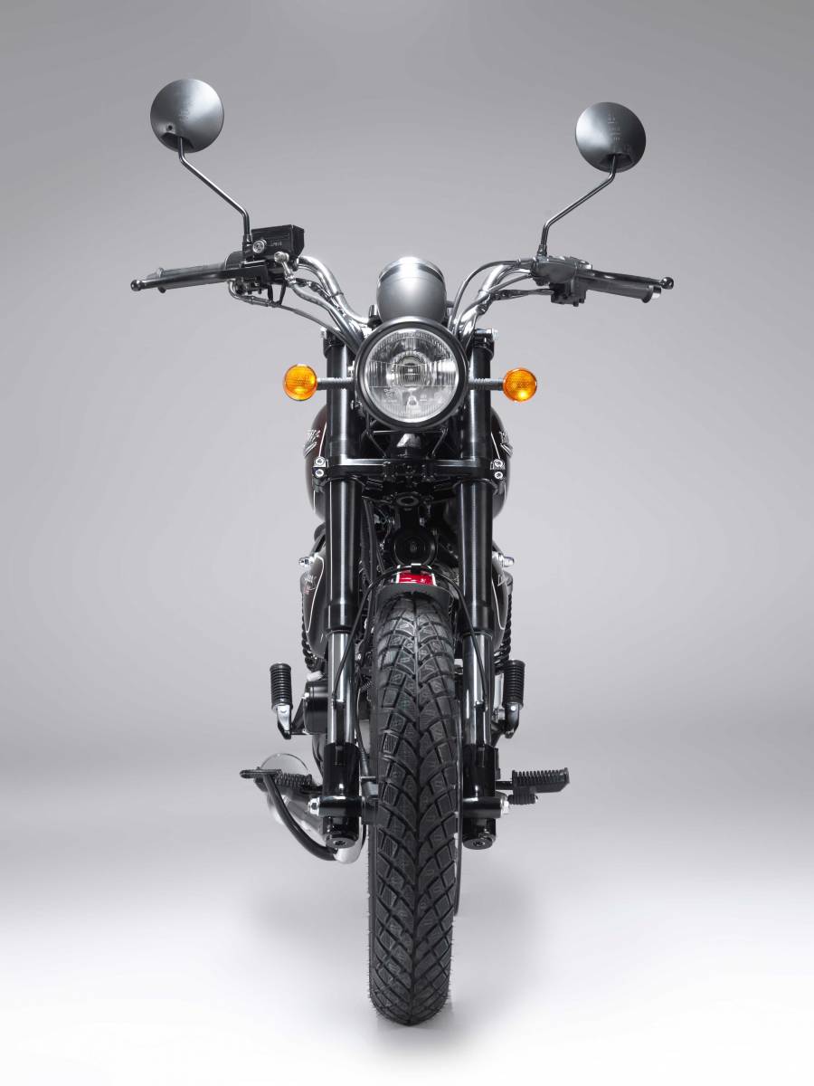 Moto BULLIT HUNT S 125 : Face avant