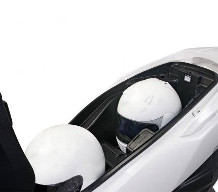 KYMCO scooter neuf 300 DINK STREET i ABS