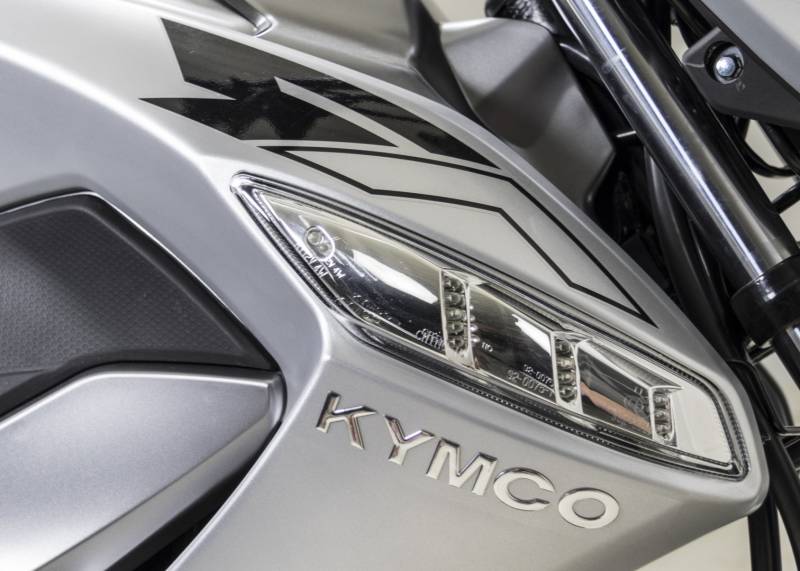 Moto KYMCO VISAR 125 : logo