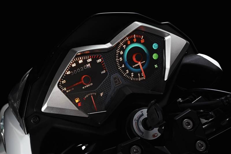 Moto KYMCO VISAR 125 : compteur