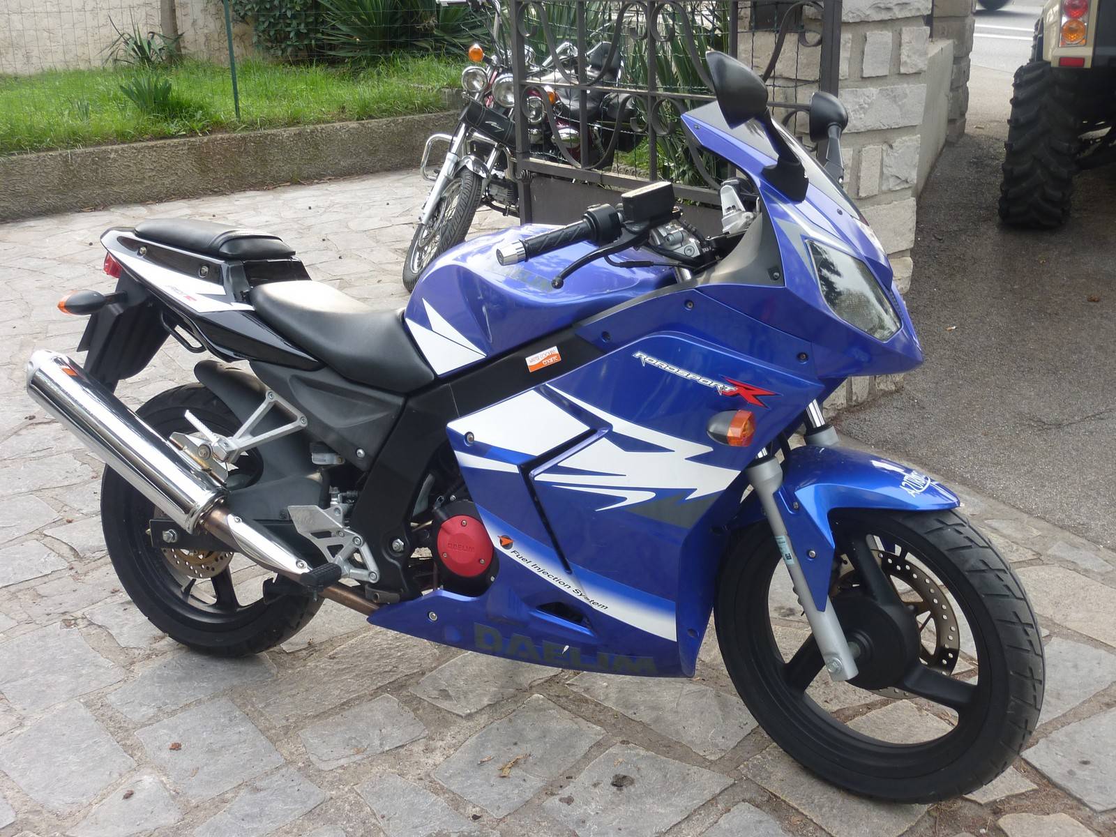 DAELIM ROADSPORT 125 CM3