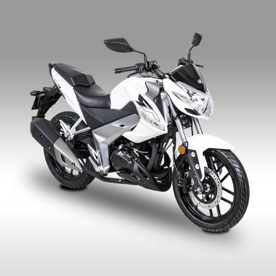 Moto KYMCO VISAR 125 : (blanc)