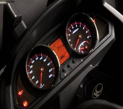 MAXI SCOOTER KYMCO MYROAD 700i 